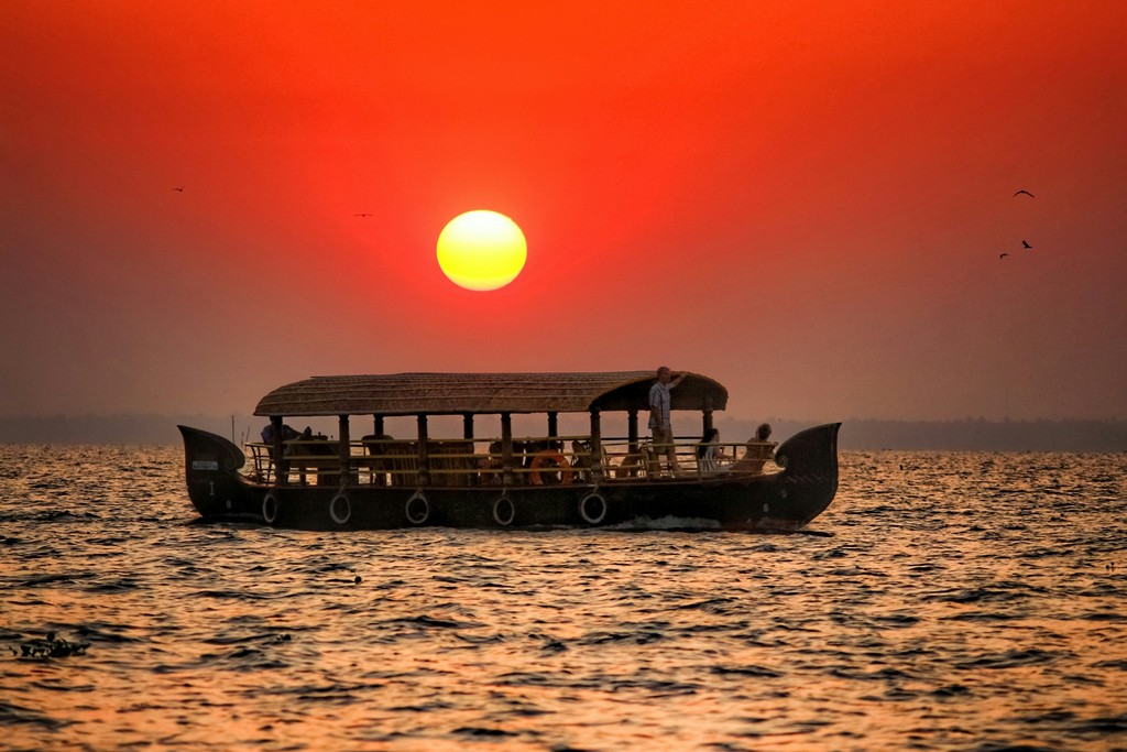 Kumarakom Houseboats, Kerala