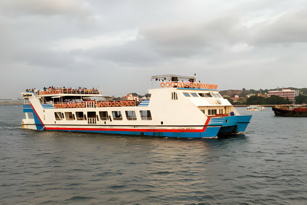 Mandovi River Cruise, Goa