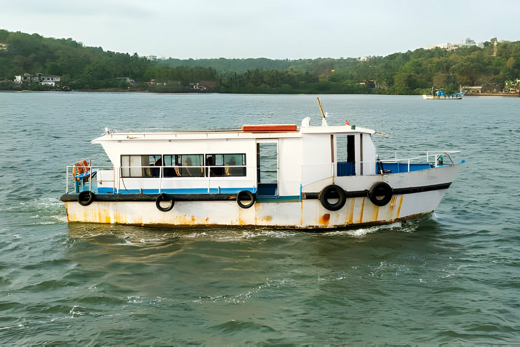 Mandovi River Houseboats, Goa